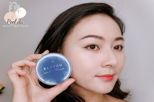 Cushion Klavuu mang lại một hiệu ứng căng bóng trong trẻo cho da