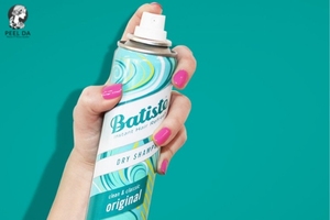 review dầu gội khô Batiste